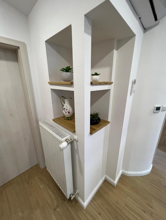 Apartmani Nova Karlovac Esterno foto