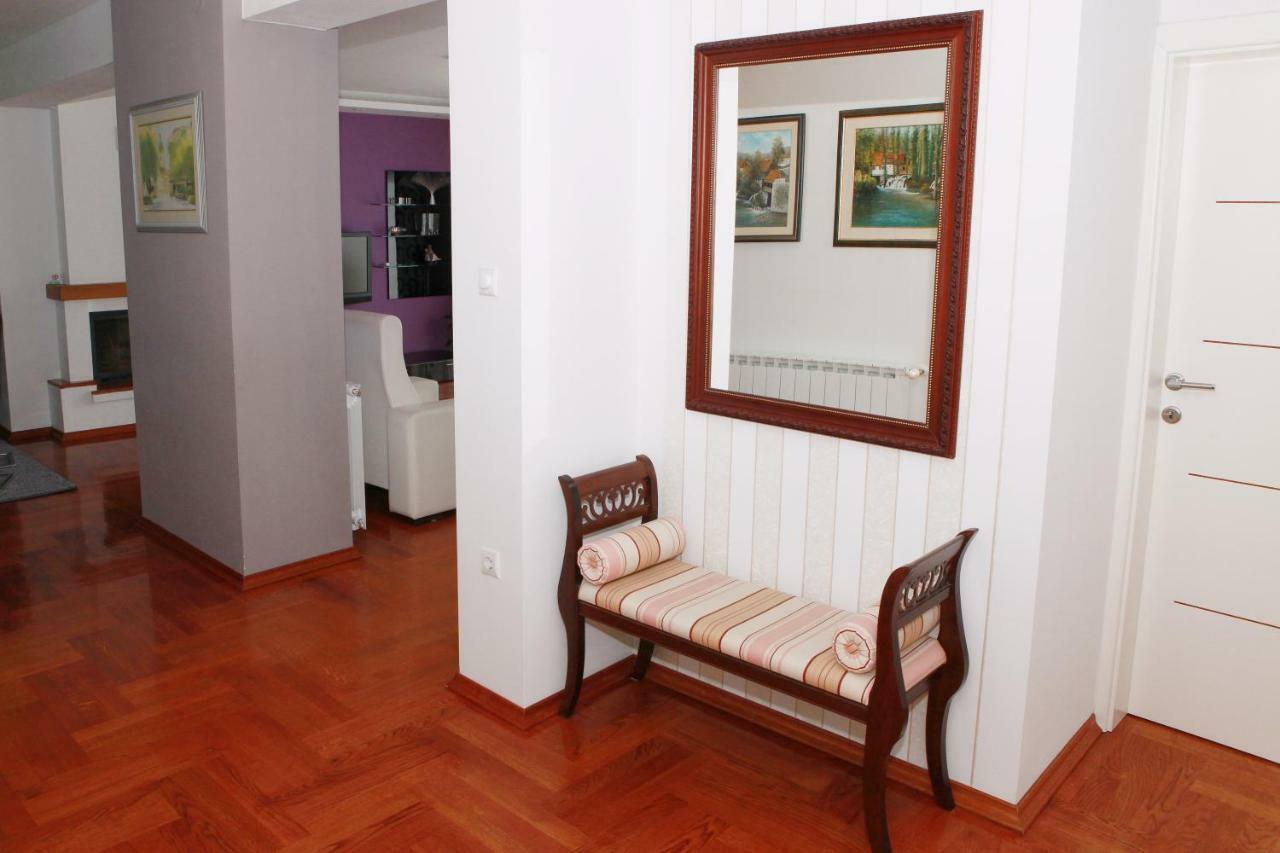 Apartmani Nova Karlovac Esterno foto