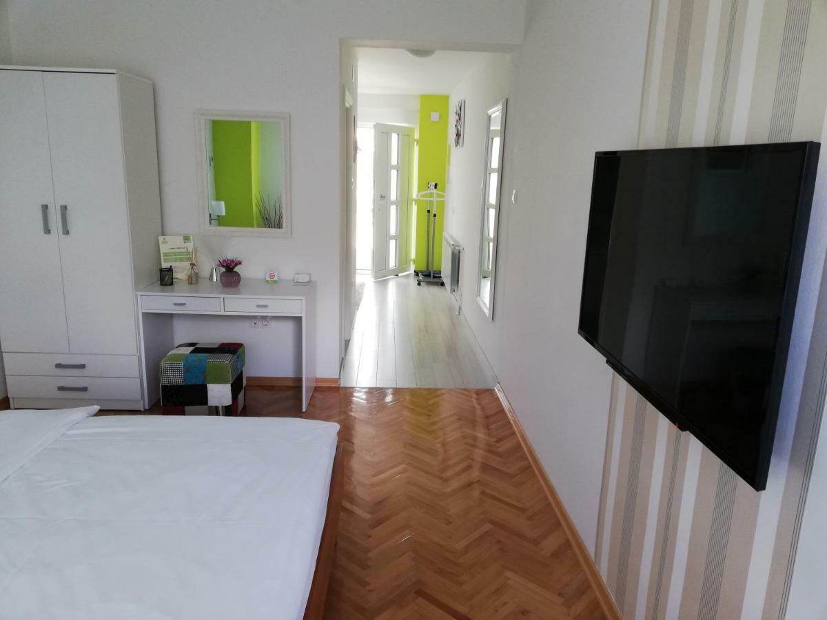 Apartmani Nova Karlovac Esterno foto